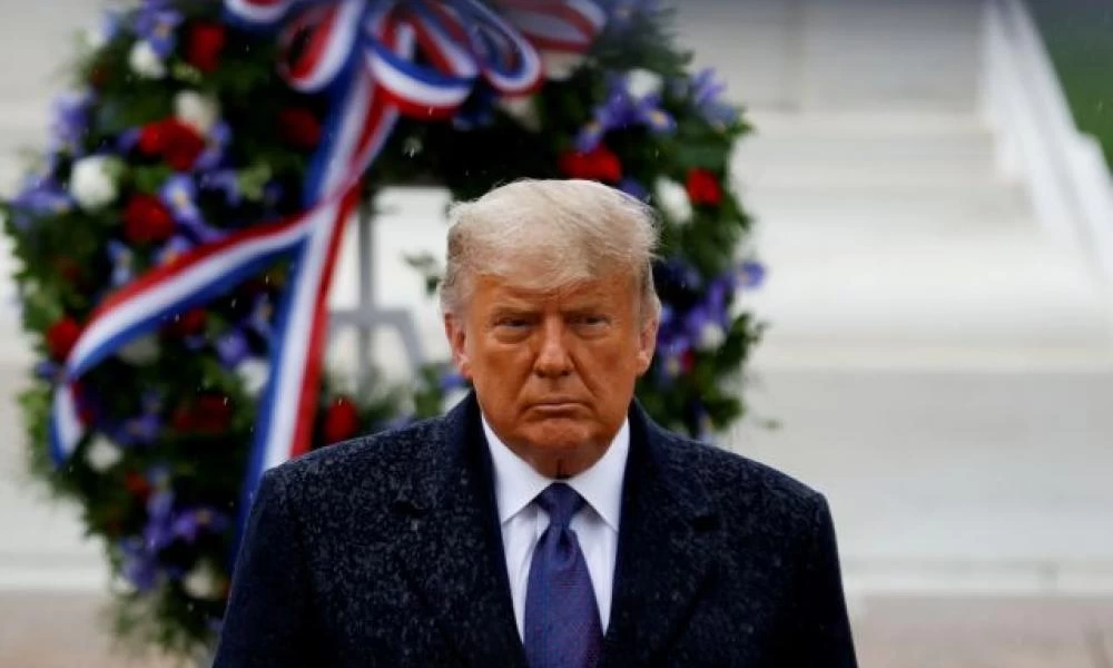 Ο Τραμπ μοιράζει χάρες: Ο συμπέθερος, ο Πολ Μάναφορτ, ο Ρότζερ Στόουν και άλλοι